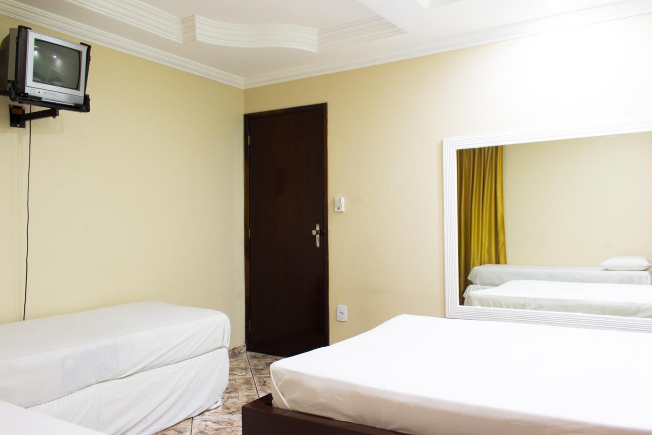 Hotel Valadares Núcleo Bandeirante Eksteriør billede
